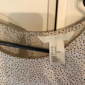 H & M blouse